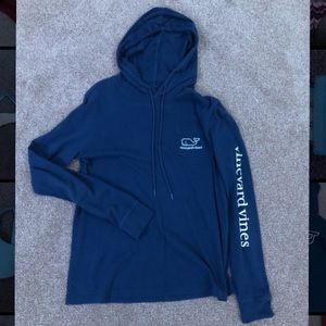 Long sleeve navy blue vineyard vines hoodie